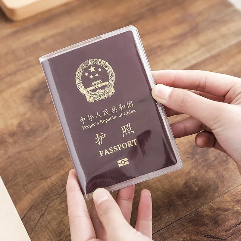 Travel Accessories Essentials - PVC Pasaport Kılıfı Şeffaf Buzlu Su