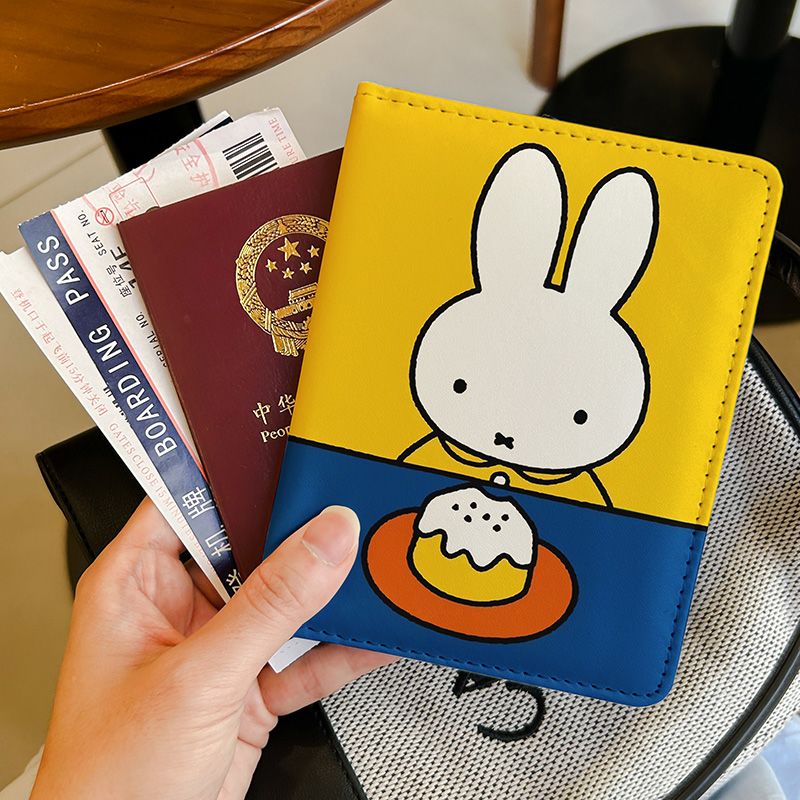 Sevimli Miffy Pasaport Tutucu  - Travel Accessories Overseas incelemesi ve fiyatı